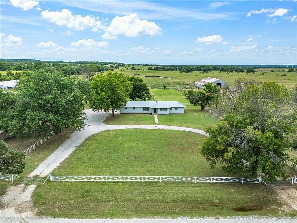 3 Acres of Residential Land with Home for Sale in Alvord, Texas