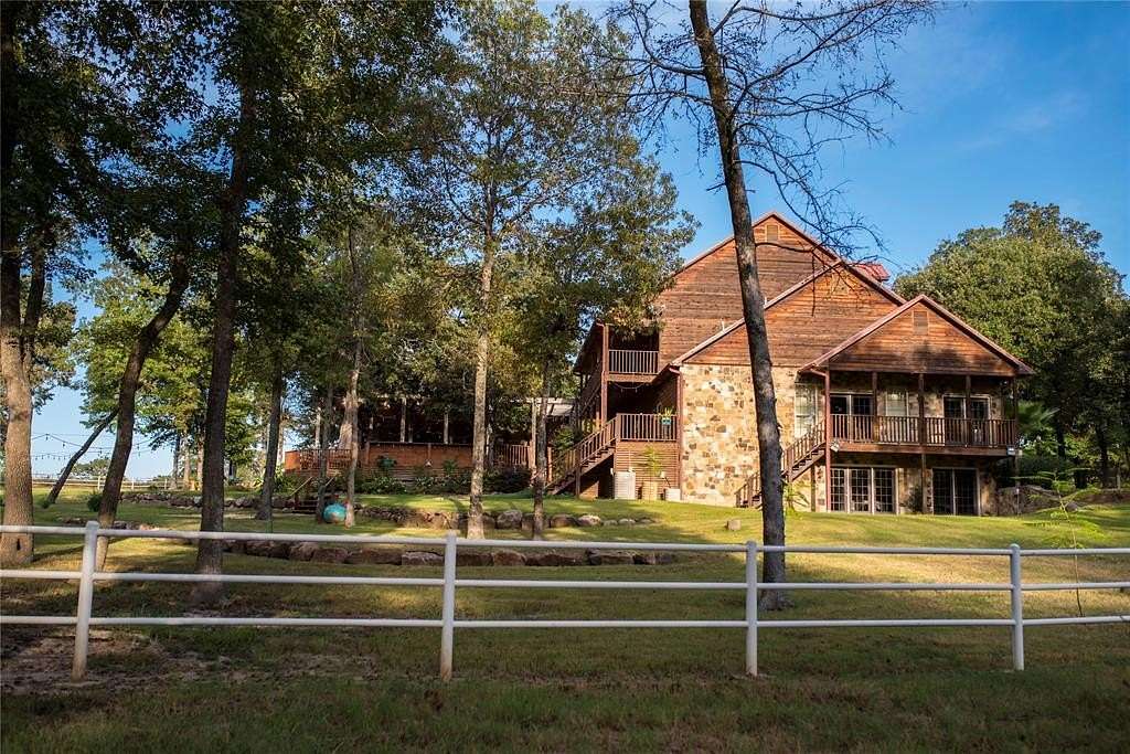 96.3 Acres of Improved Land for Sale in Canton, Texas