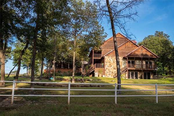 96.3 Acres of Improved Land for Sale in Canton, Texas