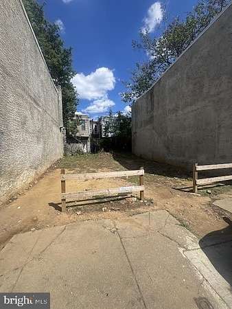 0.02 Acres of Land for Sale in Philadelphia, Pennsylvania