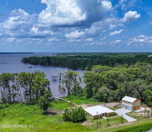 1.66 Acres of Residential Land with Home for Sale in East Palatka, Florida