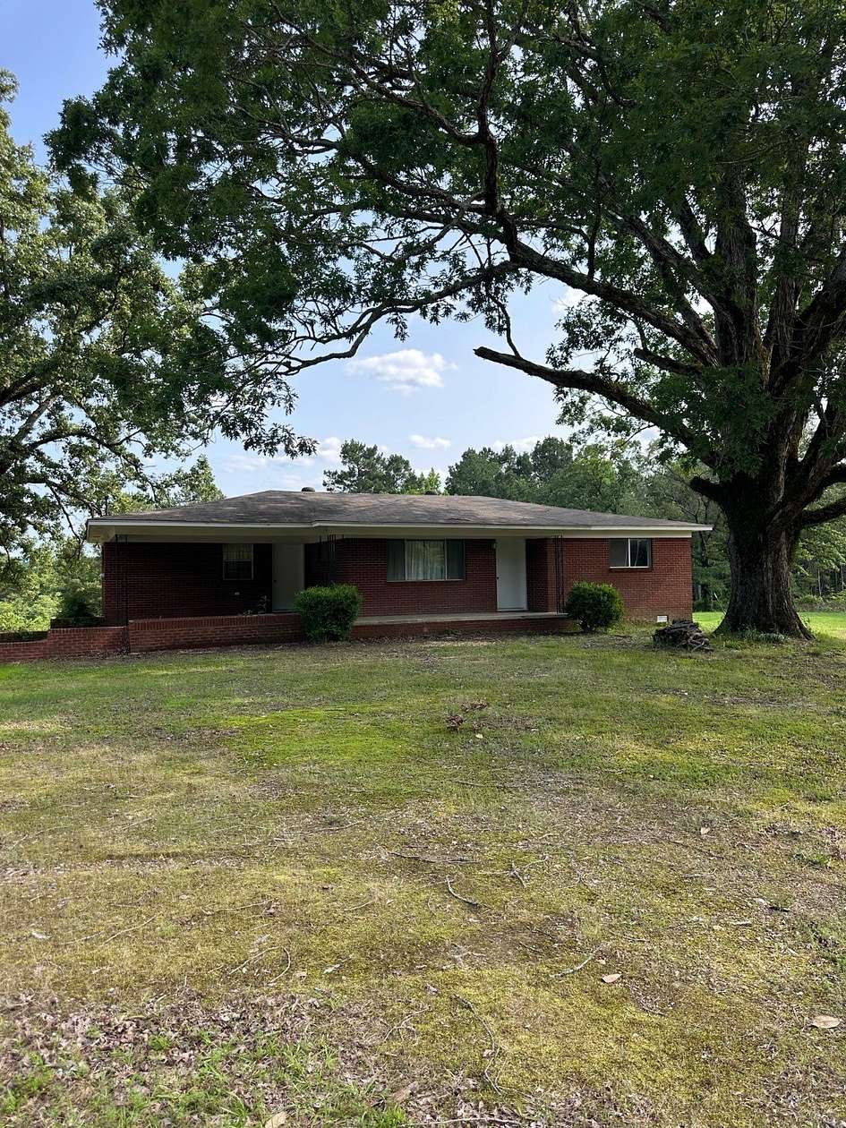 5 Acres of Land with Home for Sale in Pearcy, Arkansas