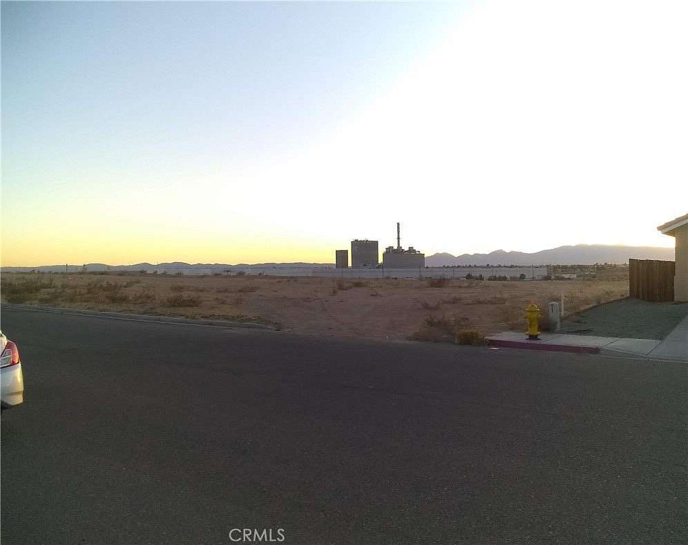 1.25 Acres of Residential Land for Sale in Victorville, California