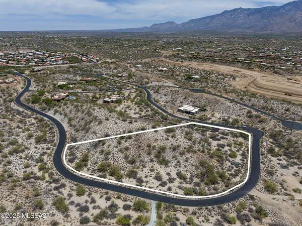 3.3 Acres of Residential Land for Sale in Oro Valley, Arizona