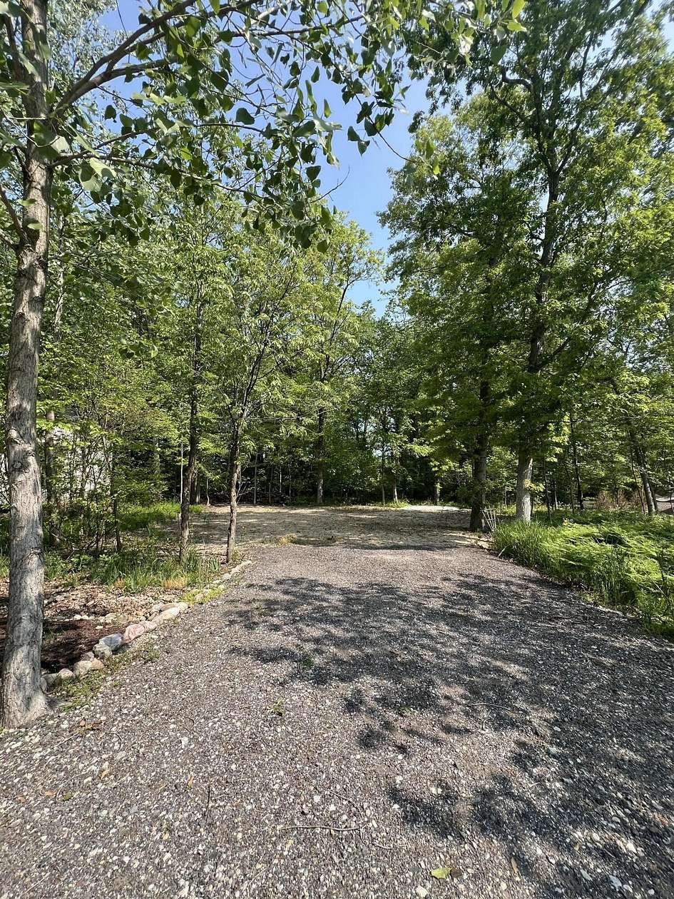 0.25 Acres of Residential Land for Sale in New Buffalo, Michigan