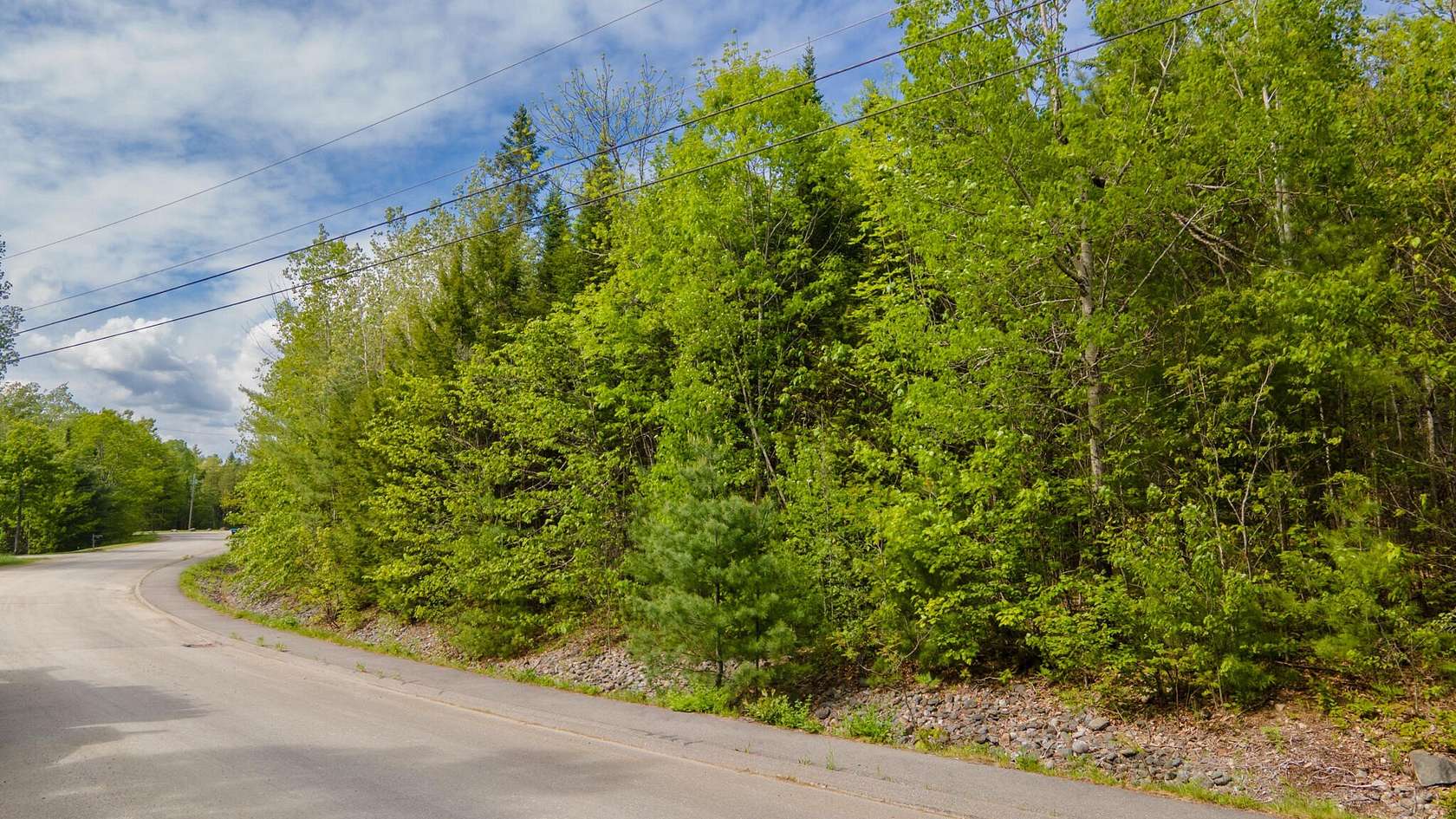 2 Acres of Residential Land for Sale in Orono, Maine