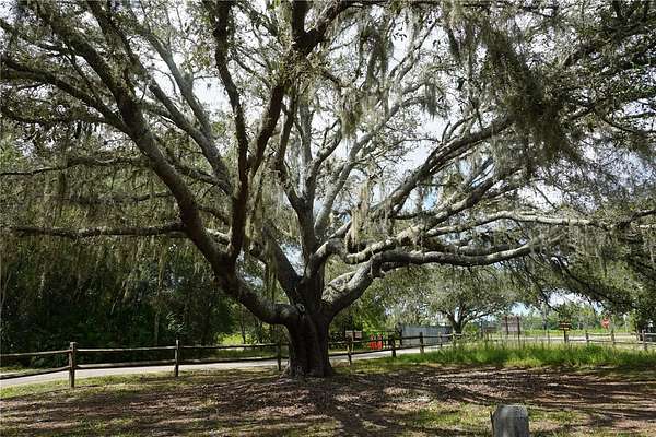 0.02 Acres of Land for Sale in Pinellas Park, Florida