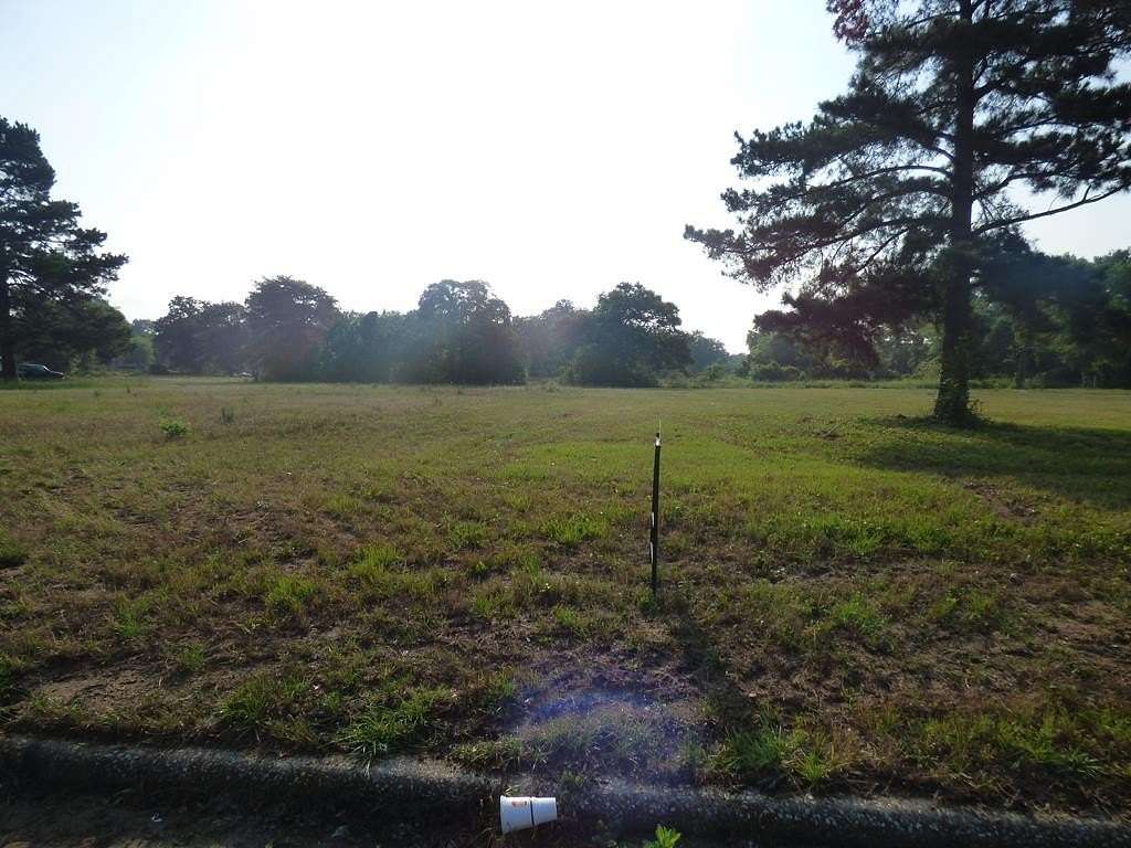 0.39 Acres of Residential Land for Sale in Nacogdoches, Texas