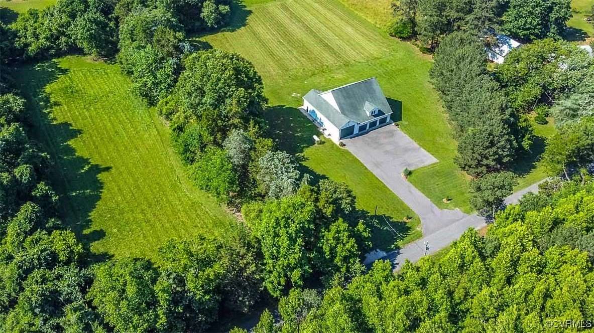 4.84 Acres of Residential Land with Home for Sale in Richmond, Virginia