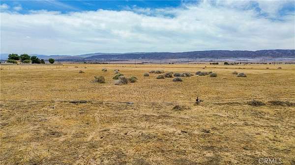 5 Acres of Residential Land for Sale in Lancaster, California