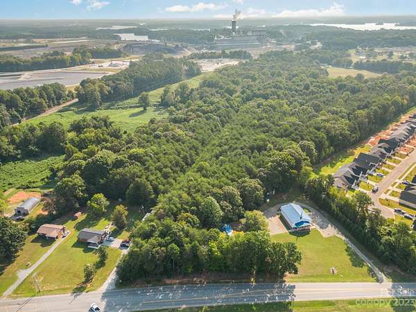 6.37 Acres of Residential Land for Sale in Sherrills Ford, North Carolina