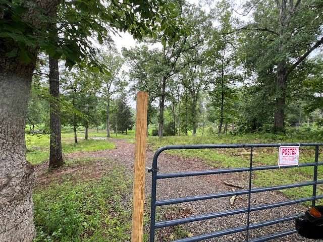1.5 Acres of Land for Sale in Eatonton, Georgia