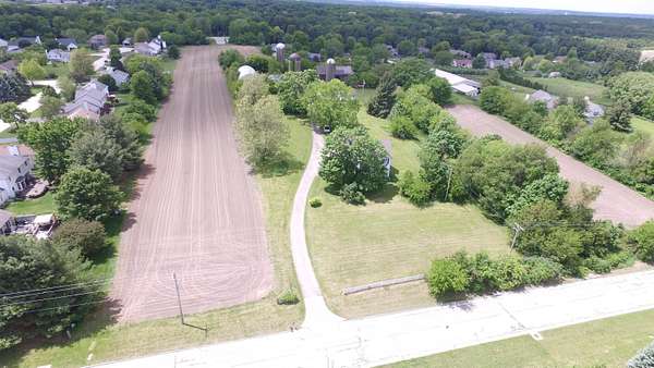 6.69 Acres of Land with Home for Sale in Caledonia, Illinois