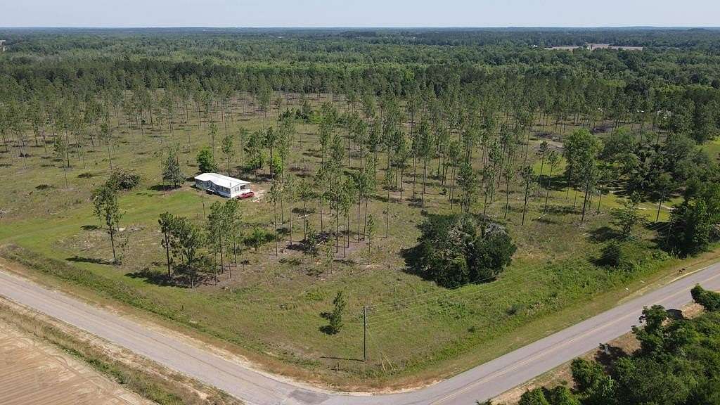 236 Acres of Recreational Land for Sale in Cottonwood, Alabama