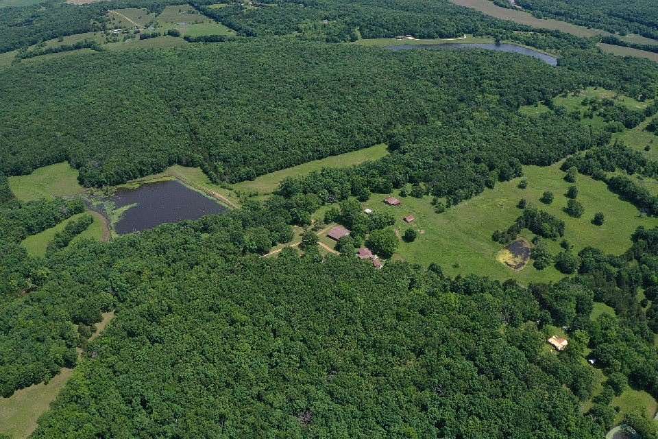 312 Acres of Land with Home for Sale in Lincoln, Missouri