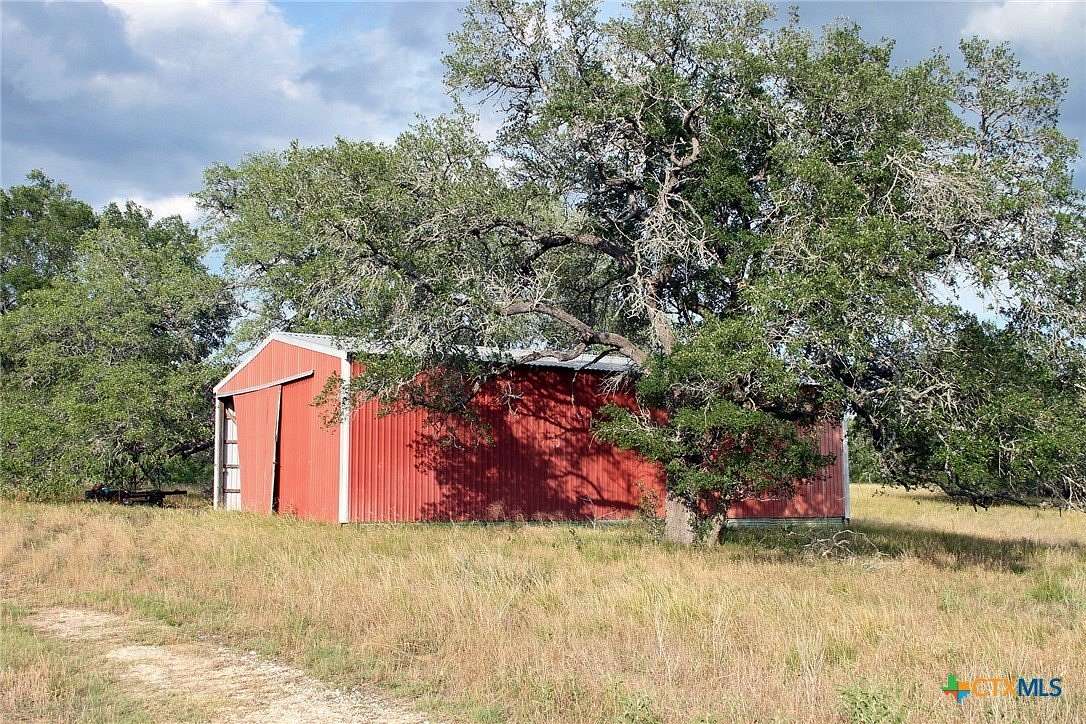 79.6 Acres of Recreational Land & Farm for Sale in Dale, Texas