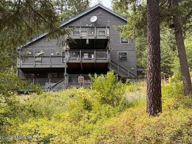 9.47 Acres of Residential Land with Home for Sale in Coeur d'Alene, Idaho