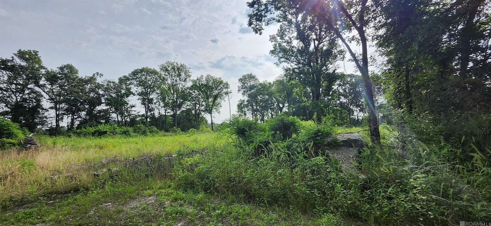 1.14 Acres of Land for Sale in Baker, Louisiana