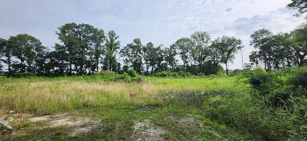 1 Acre of Land for Sale in Baker, Louisiana