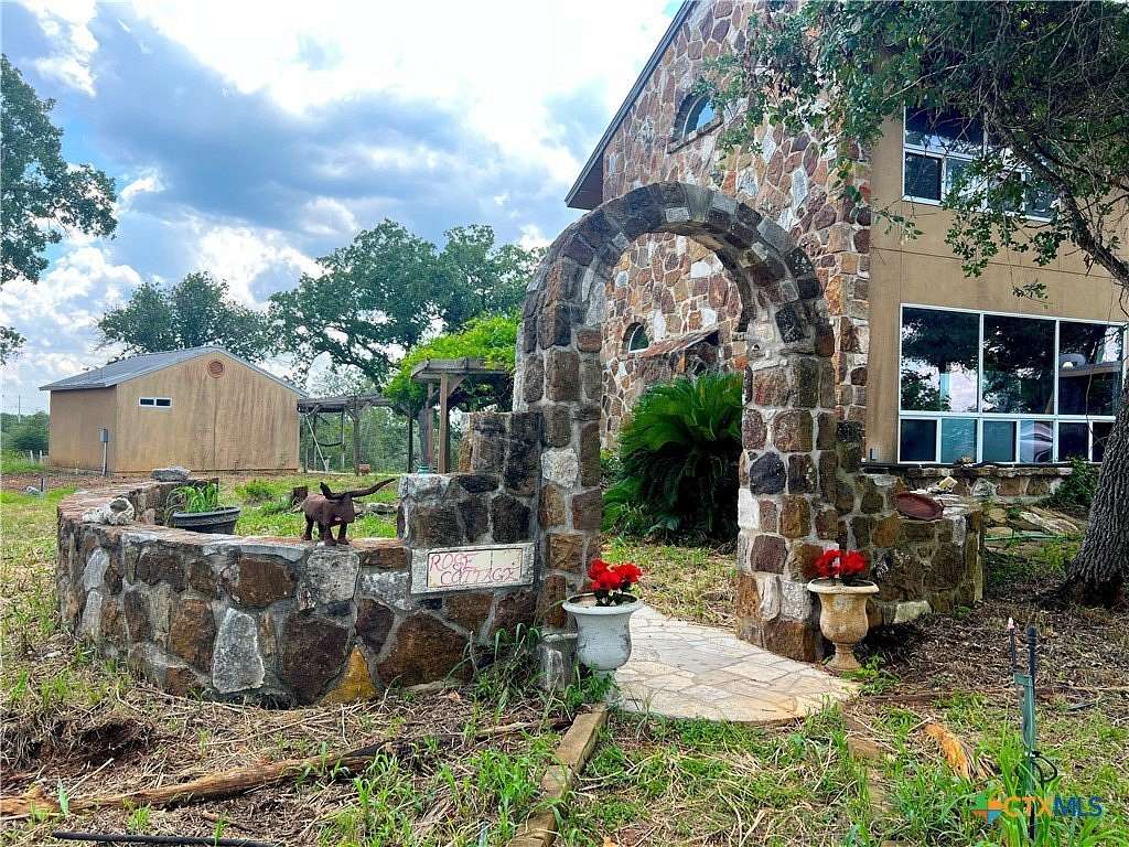 20 Acres of Land with Home for Sale in Seguin, Texas