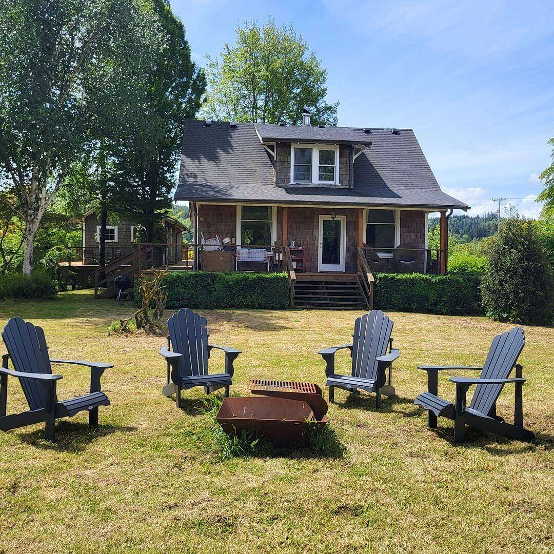 4.25 Acres of Land with Home for Sale in Rosburg, Washington