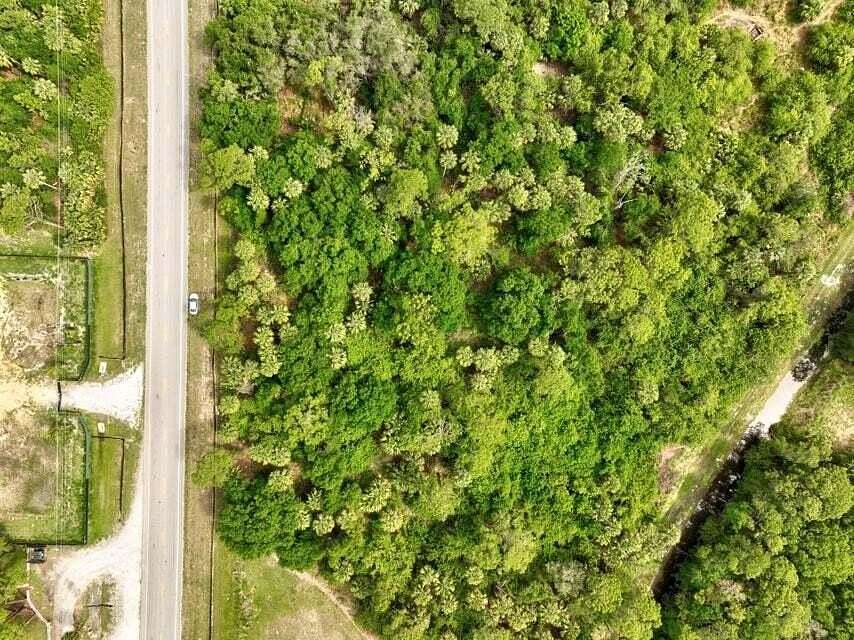7.19 Acres of Commercial Land for Sale in Okeechobee, Florida