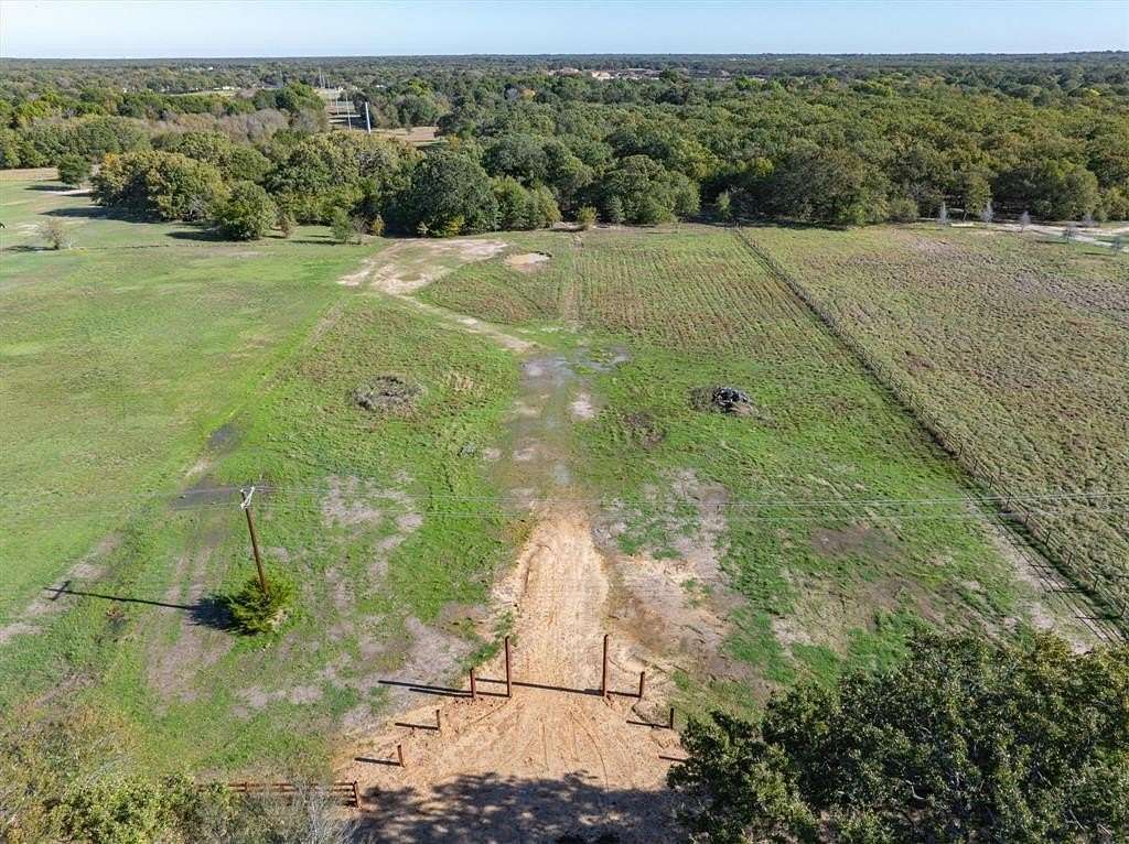 5 Acres of Residential Land for Sale in Royse City, Texas