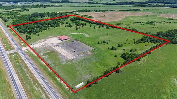 33.8 Acres of Land for Sale in Paris, Texas