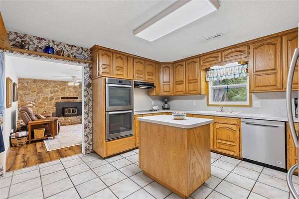 6 Acres of Residential Land with Home for Sale in Bonham, Texas