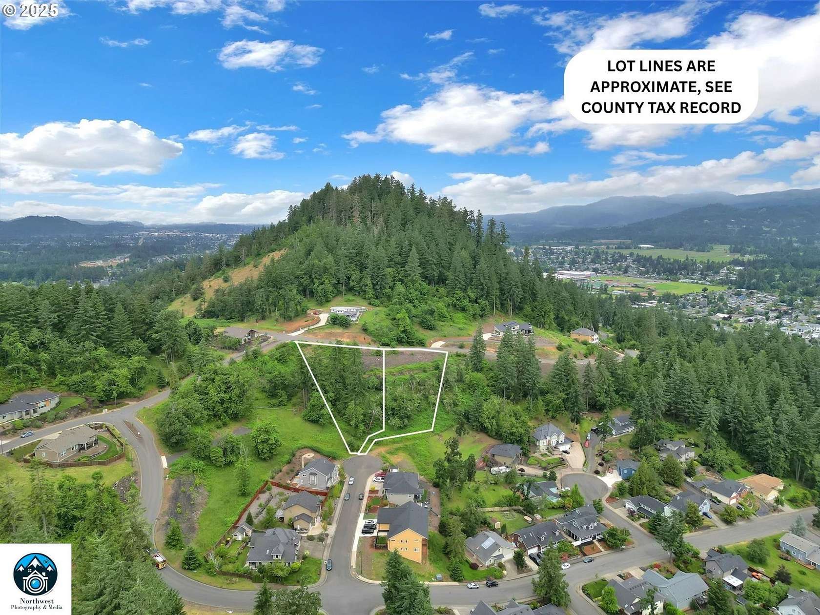 0.98 Acres of Residential Land for Sale in Springfield, Oregon