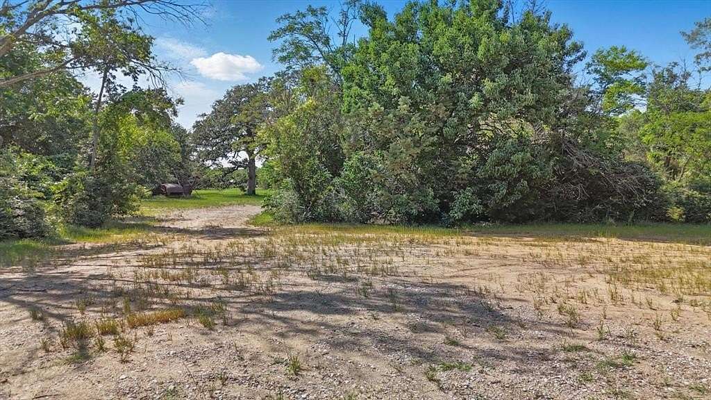 1 Acre of Residential Land for Sale in Shady Shores, Texas