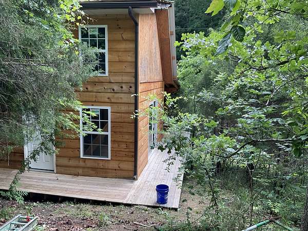 5 Acres of Residential Land with Home for Sale in Bybee, Tennessee