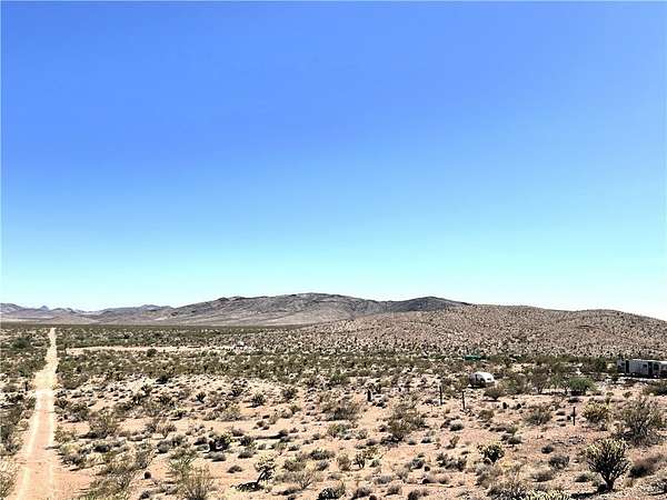 2.5 Acres of Land for Sale in Dolan Springs, Arizona