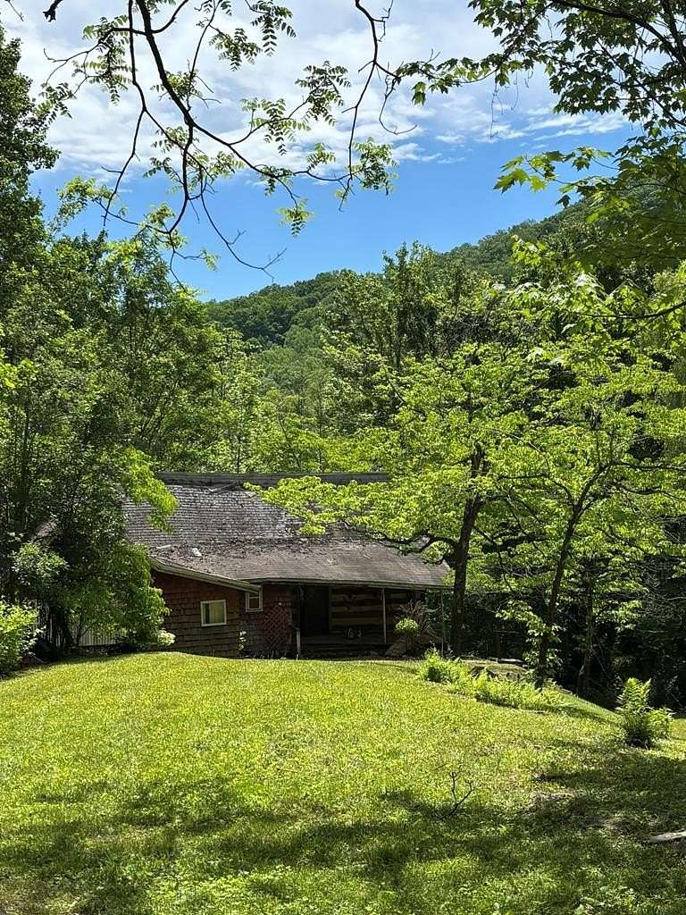 6.84 Acres of Residential Land for Sale in Franklin, North Carolina