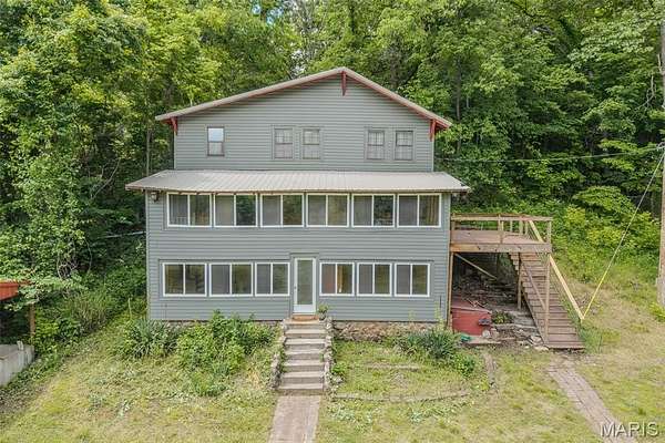 9 Acres of Residential Land with Home for Sale in Buffalo, Missouri