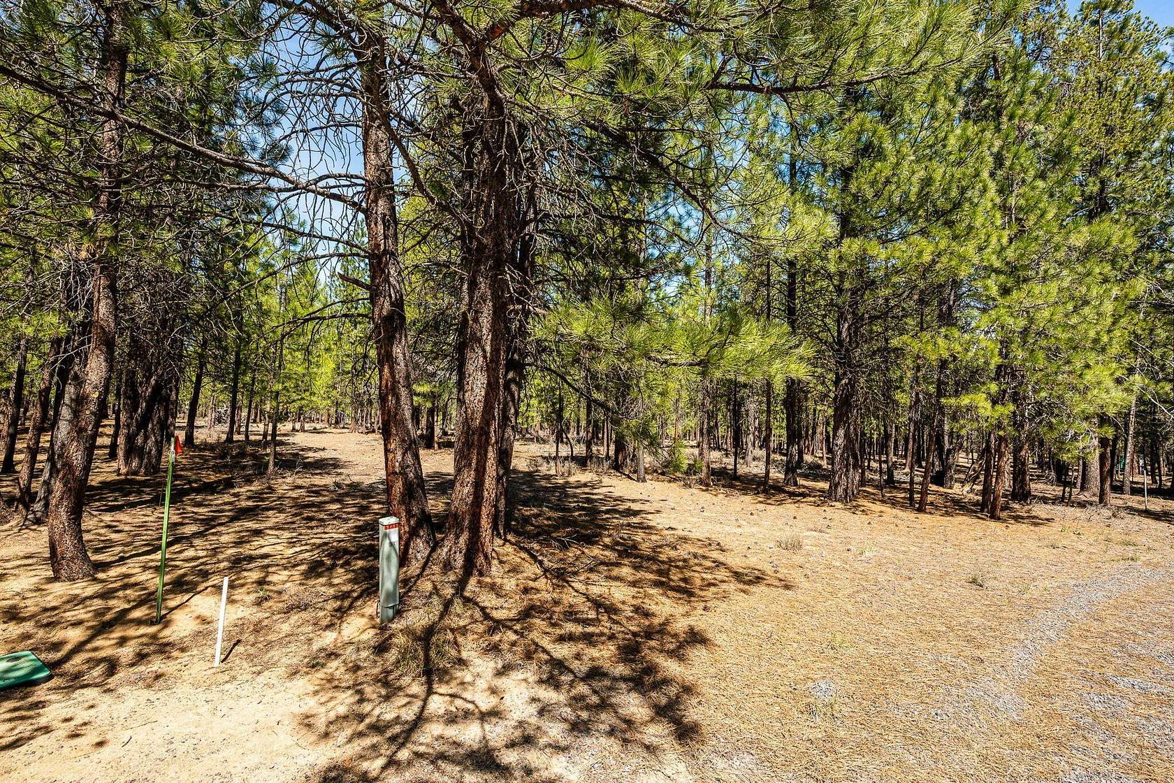 1.24 Acres of Residential Land for Sale in La Pine, Oregon