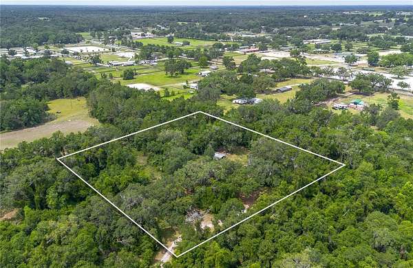 4 Acres of Residential Land with Home for Sale in Ocala, Florida