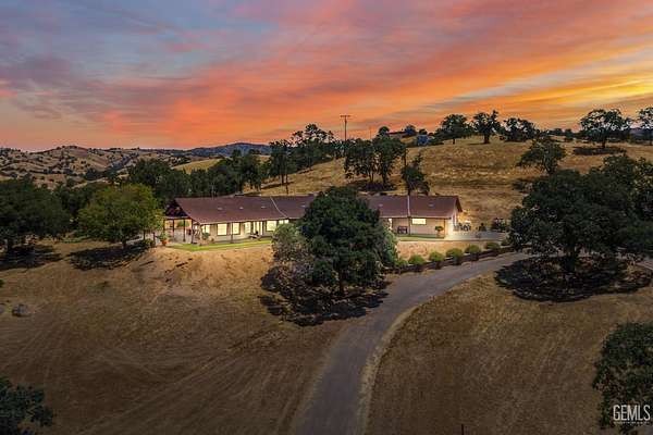 60.8 Acres of Land with Home for Sale in Bakersfield, California