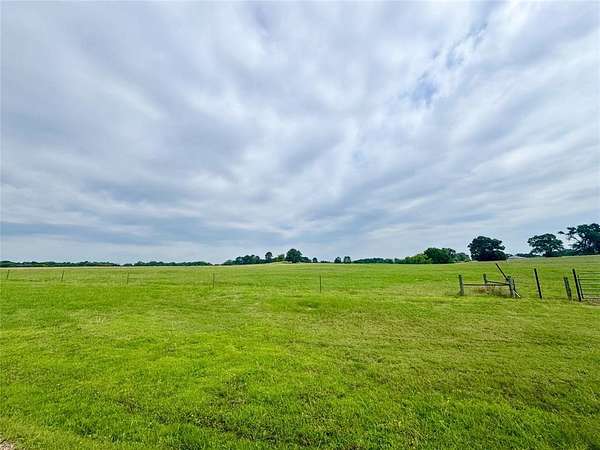 2.24 Acres of Residential Land for Sale in Pittsburg, Texas