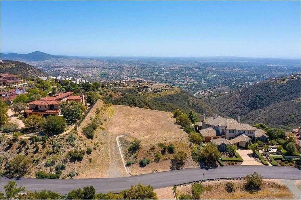 1.55 Acres of Residential Land for Sale in Rancho Santa Fe, California
