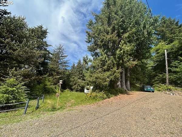 0.72 Acres of Residential Land for Sale in Rockaway Beach, Oregon