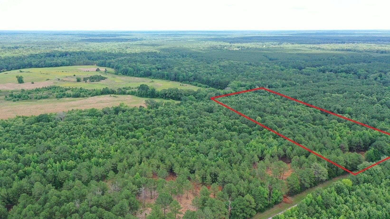 8.6 Acres of Residential Land for Sale in Jefferson, Texas