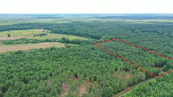 8.6 Acres of Residential Land for Sale in Jefferson, Texas
