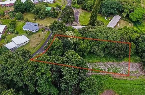 1 Acre of Commercial Land for Sale in Pahala, Hawaii