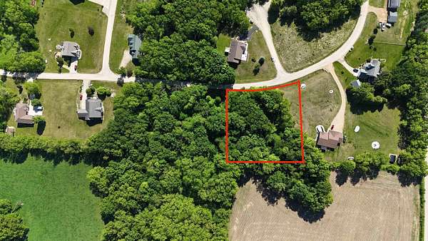 1 Acre of Residential Land for Sale in Galena, Illinois