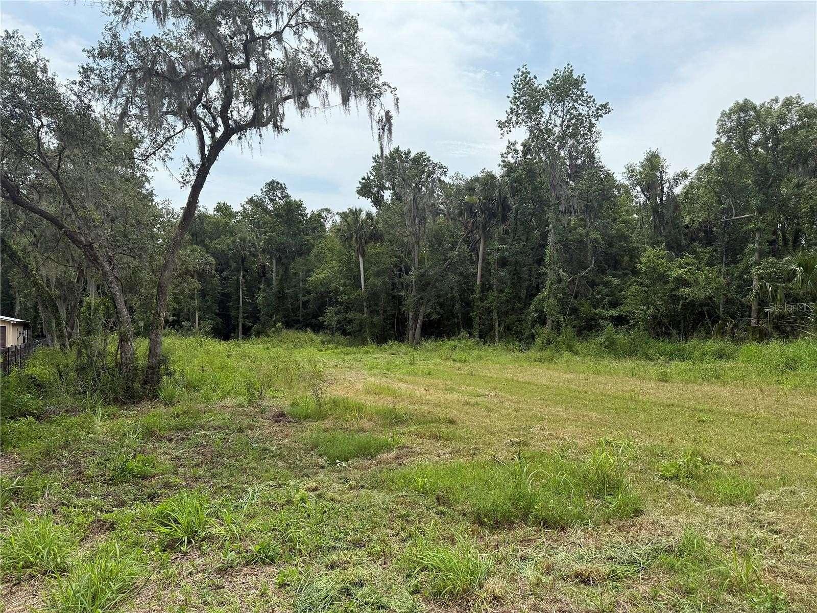 0.96 Acres of Residential Land for Sale in Sorrento, Florida