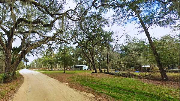 0.23 Acres of Residential Land for Sale in Interlachen, Florida