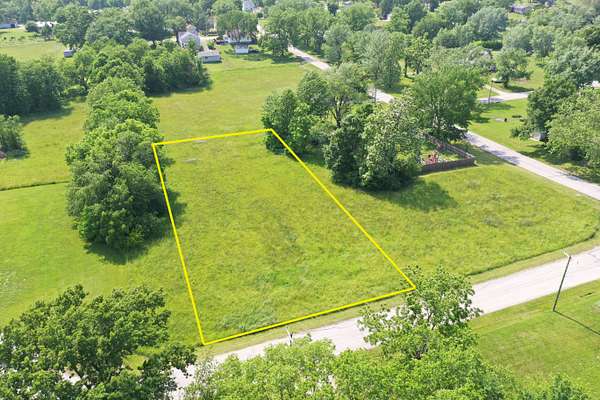 0.42 Acres of Land for Sale in Albany, Missouri