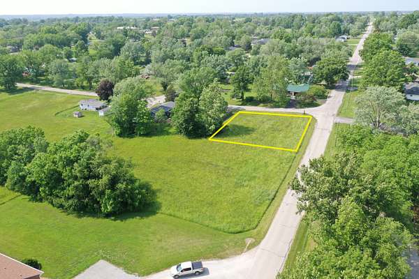 0.19 Acres of Residential Land for Sale in Albany, Missouri