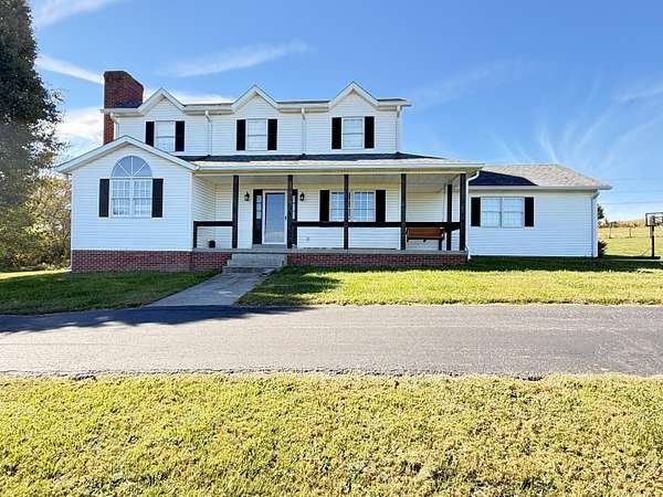 3 Acres of Residential Land with Home for Sale in Stanford, Kentucky